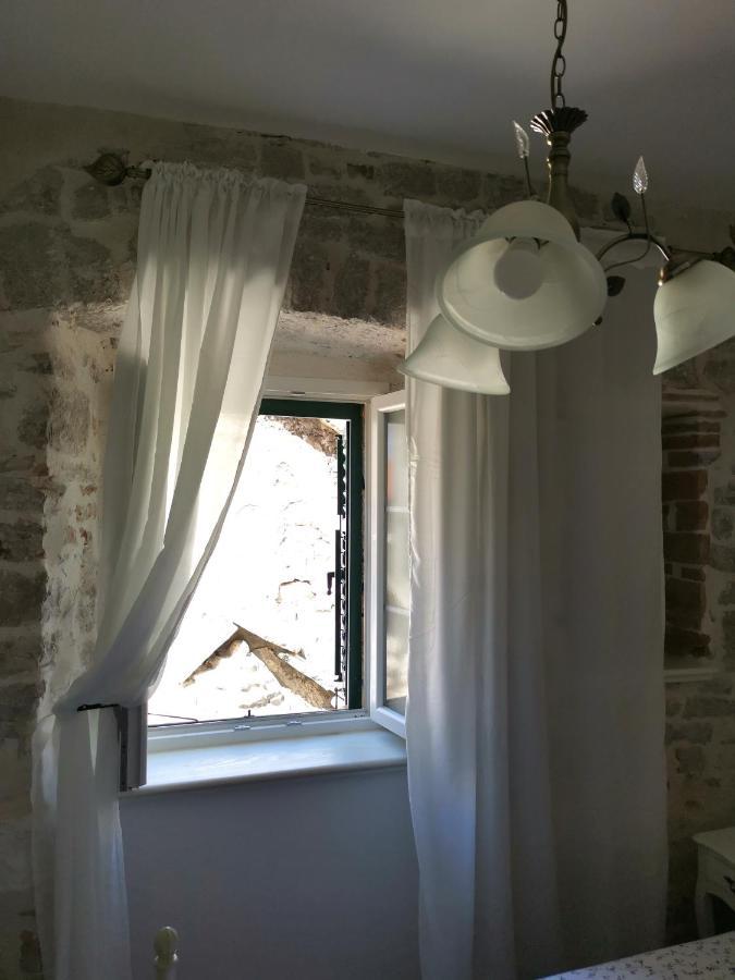 L&L Rooms Royal Šibenik Екстериор снимка
