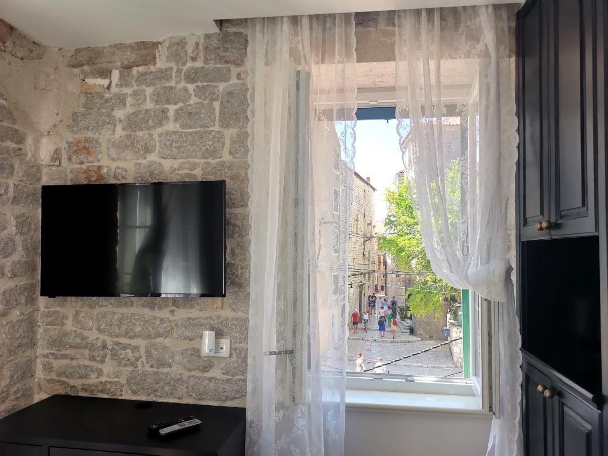 L&L Rooms Royal Šibenik Екстериор снимка