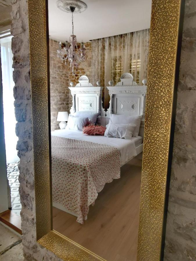 L&L Rooms Royal Šibenik Стая снимка