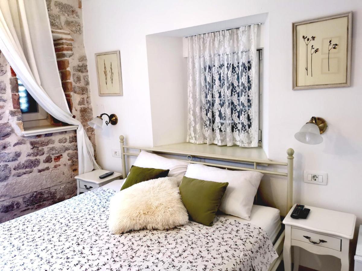 L&L Rooms Royal Šibenik Екстериор снимка