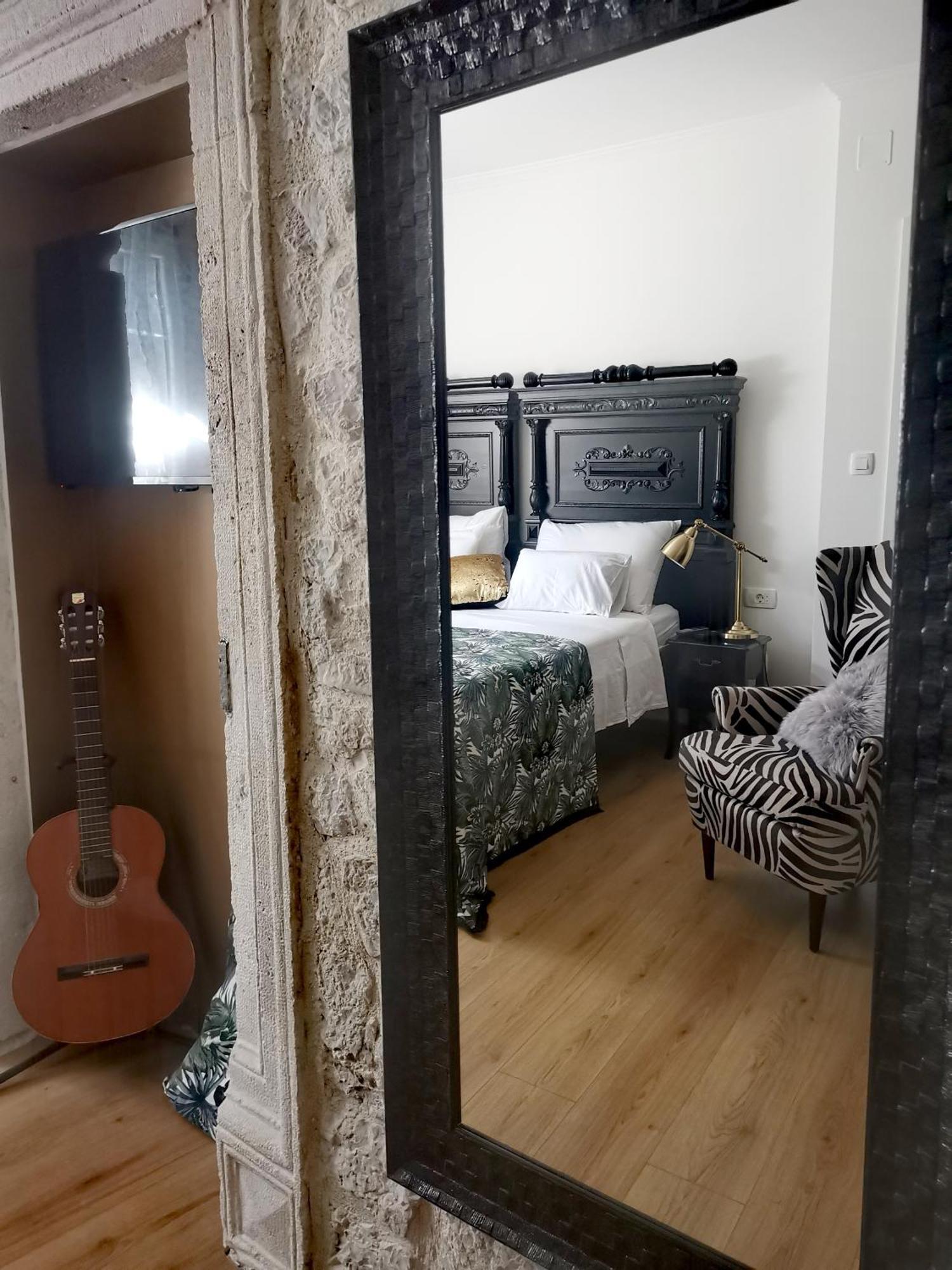 L&L Rooms Royal Šibenik Стая снимка