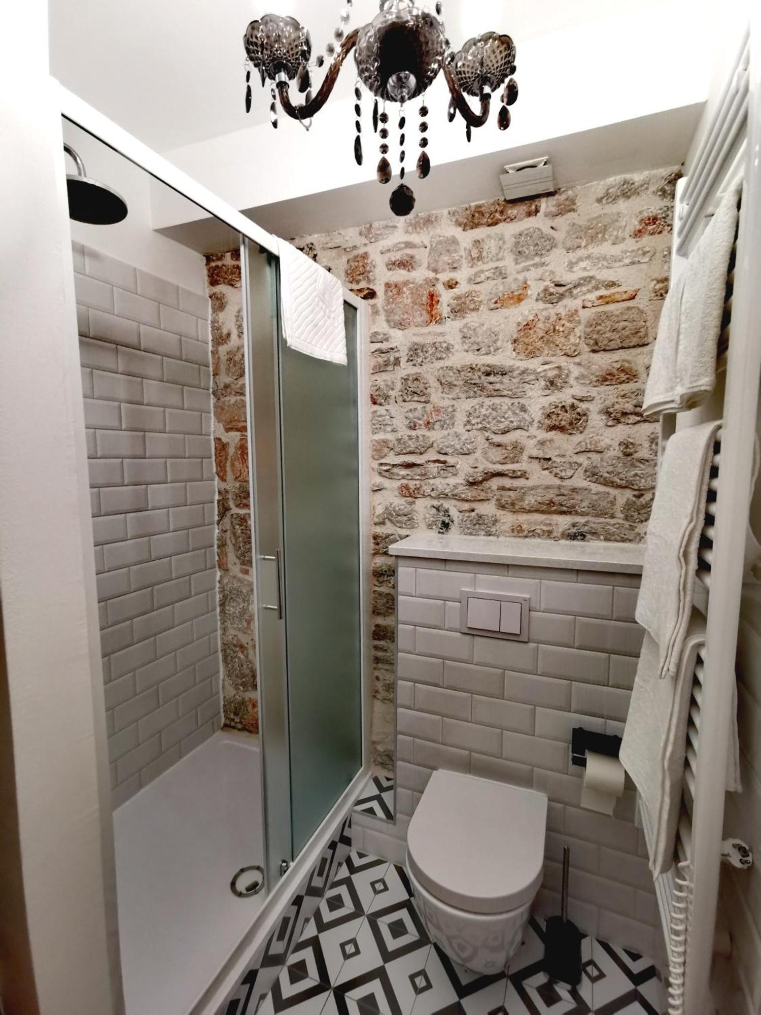 L&L Rooms Royal Šibenik Стая снимка